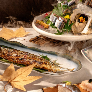 時令秋刀魚套餐(星期一至三、五至六/ 12:00nn-2:30pm)